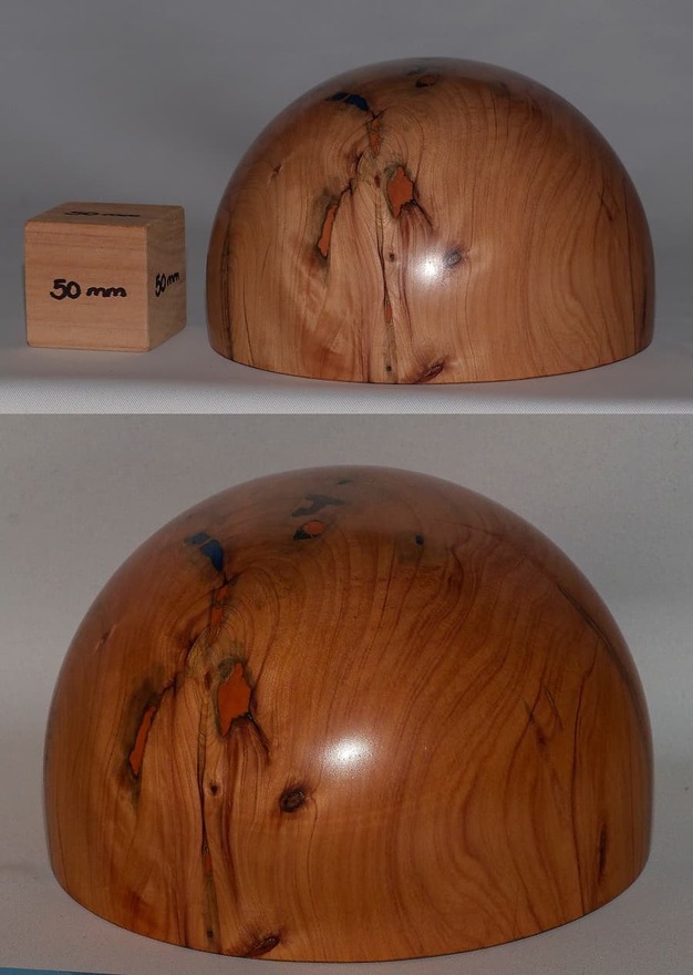 NZ Native Totara & Resin part Orb - 2000