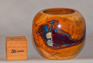 Holly & Resin Bowl - 2043
